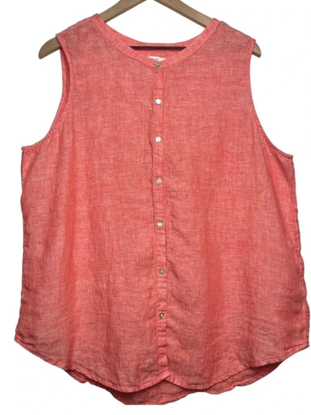 Christian Siriano 100% Linen Sleeveless Button Front Top in Coral - Picture 3 of 3